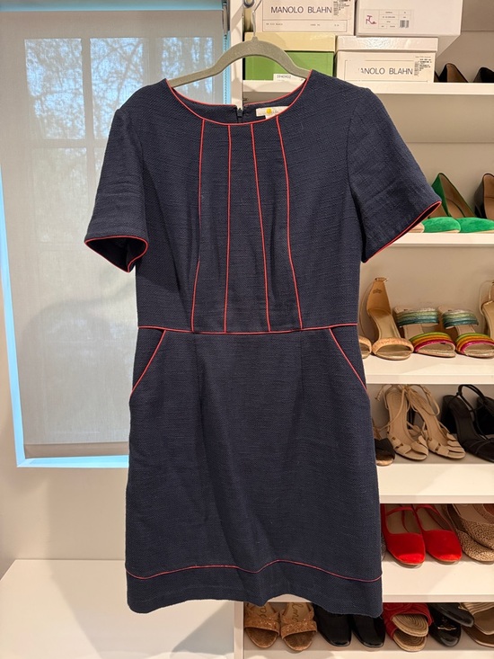 Boden Dresses & Skirts - Boden Jane Textured Dress in navy/red, size 8R US, EUC